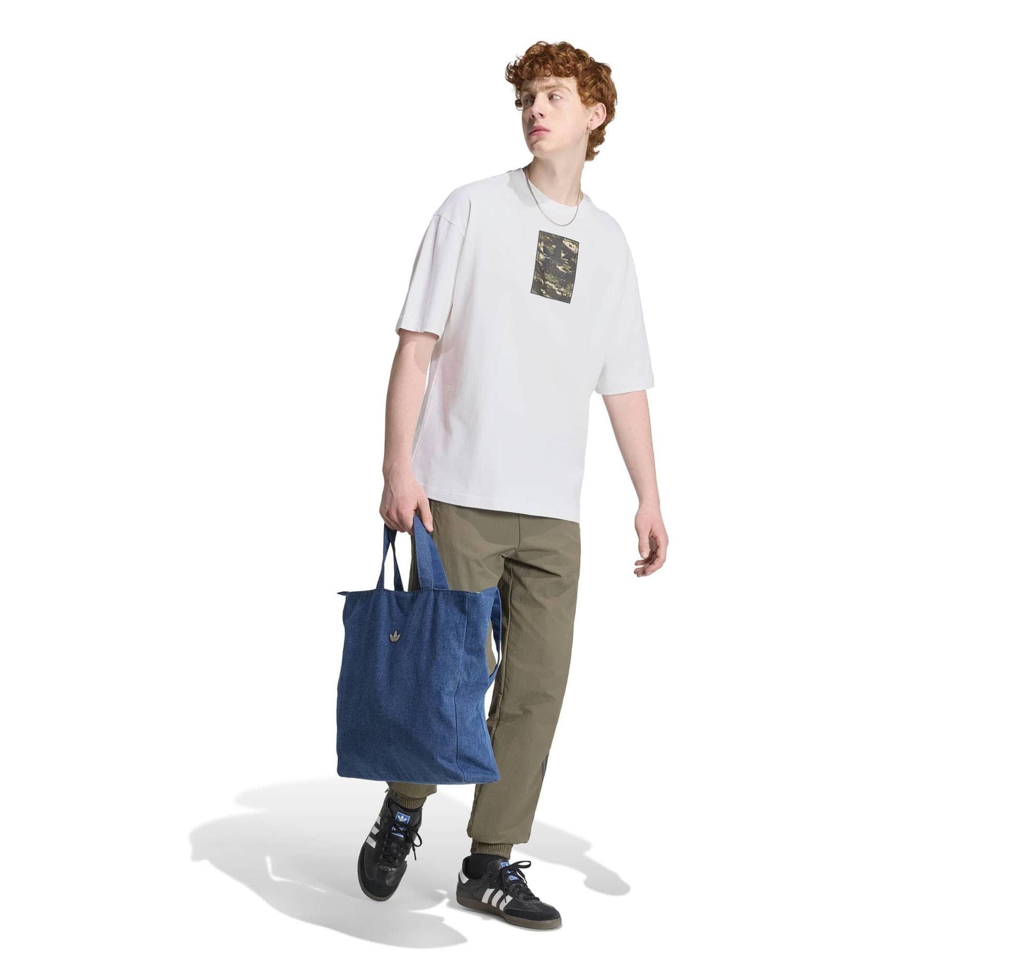 adidas adidas Camo Tee Tongue Erkek T-Shirt Beyaz - 5