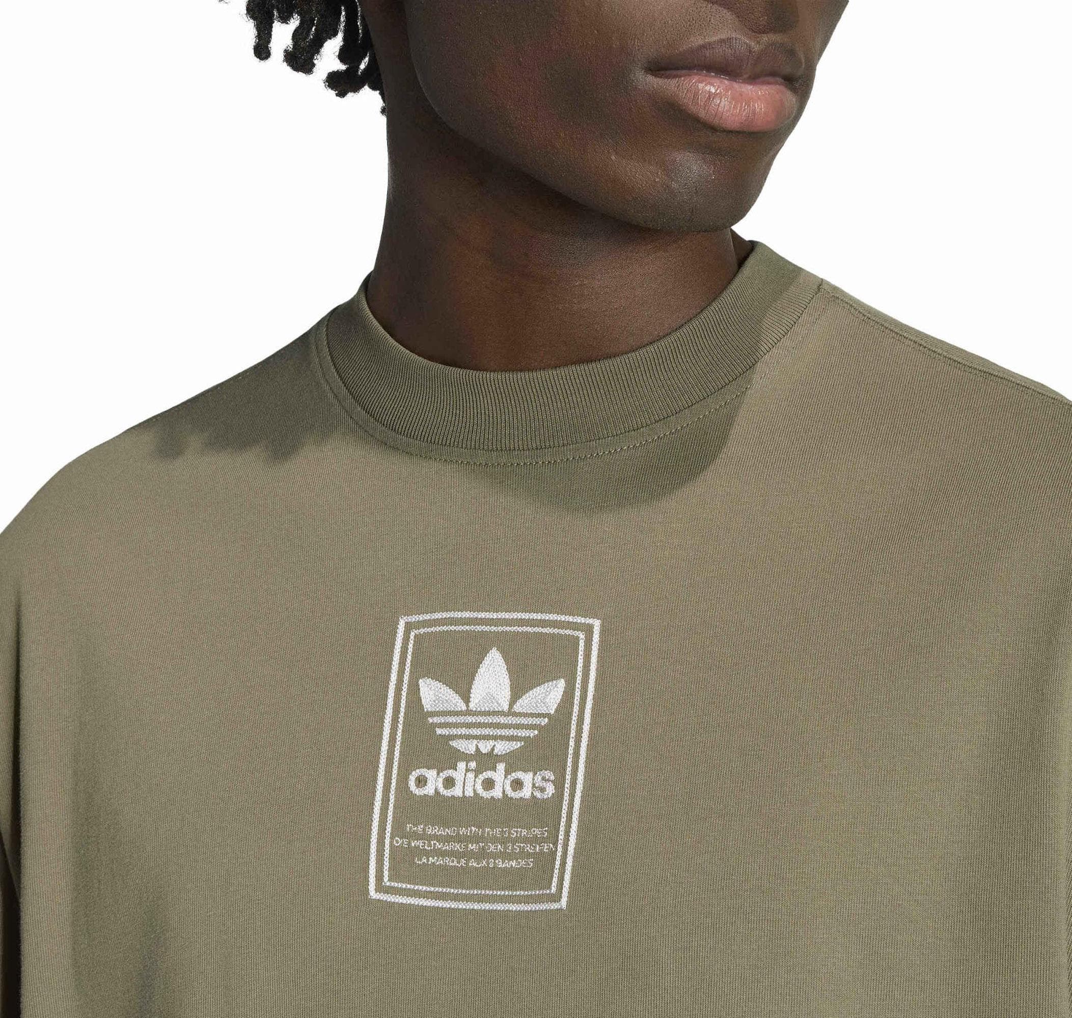 adidas adidas Elevated Gfx Te Erkek T-Shirt Haki - 3