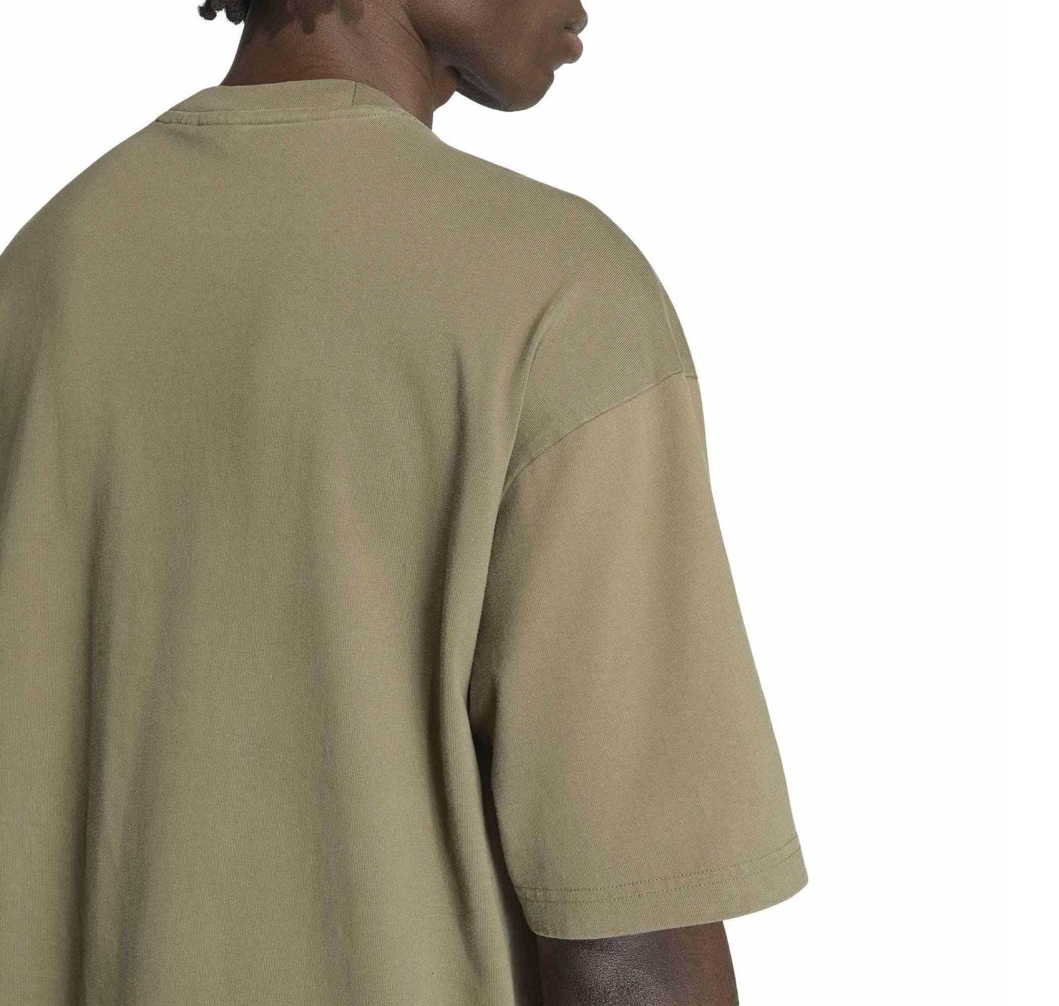 adidas adidas Elevated Gfx Te Erkek T-Shirt Haki - 4