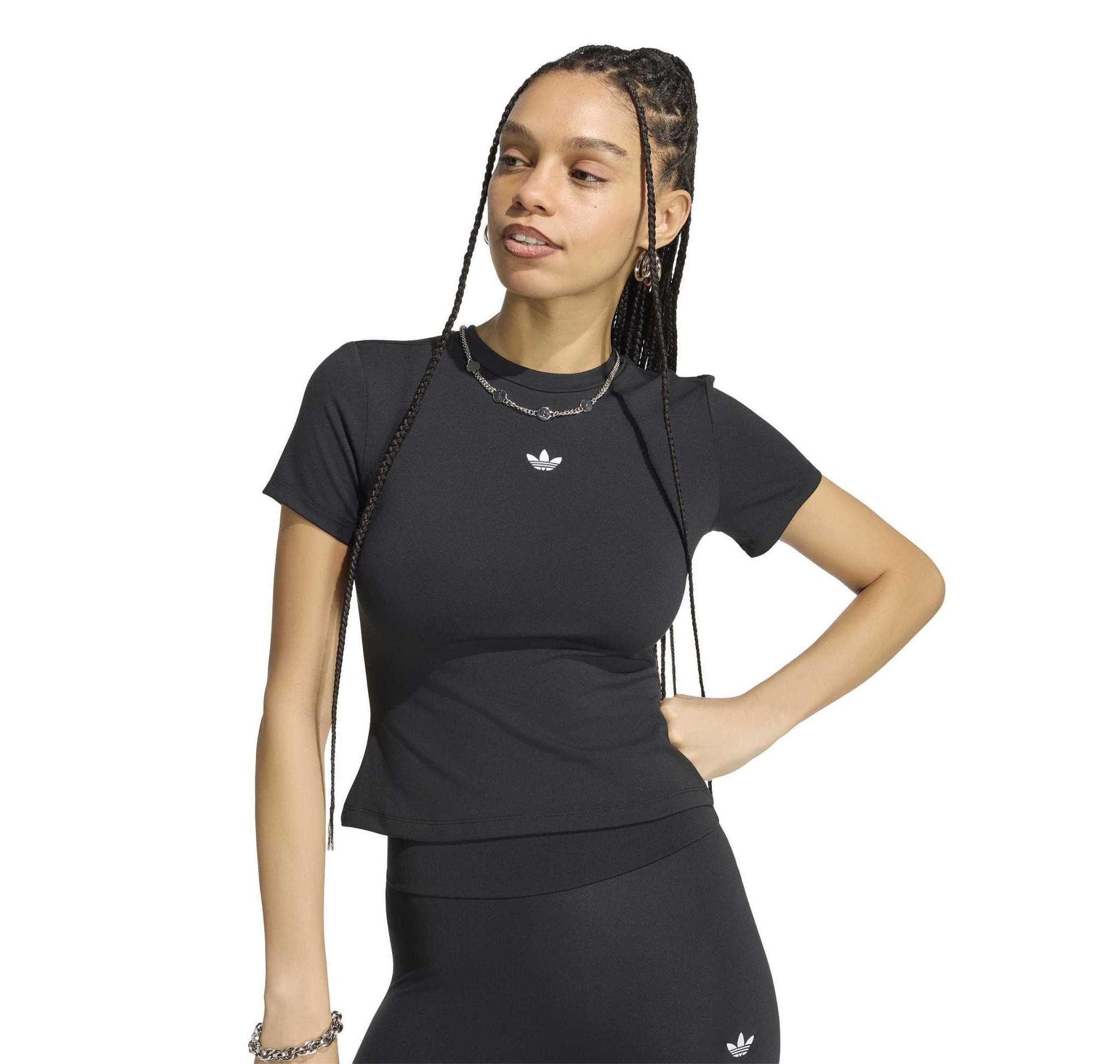 adidas adidas Ess Pes Ss Kadın T-Shirt Siyah - 3