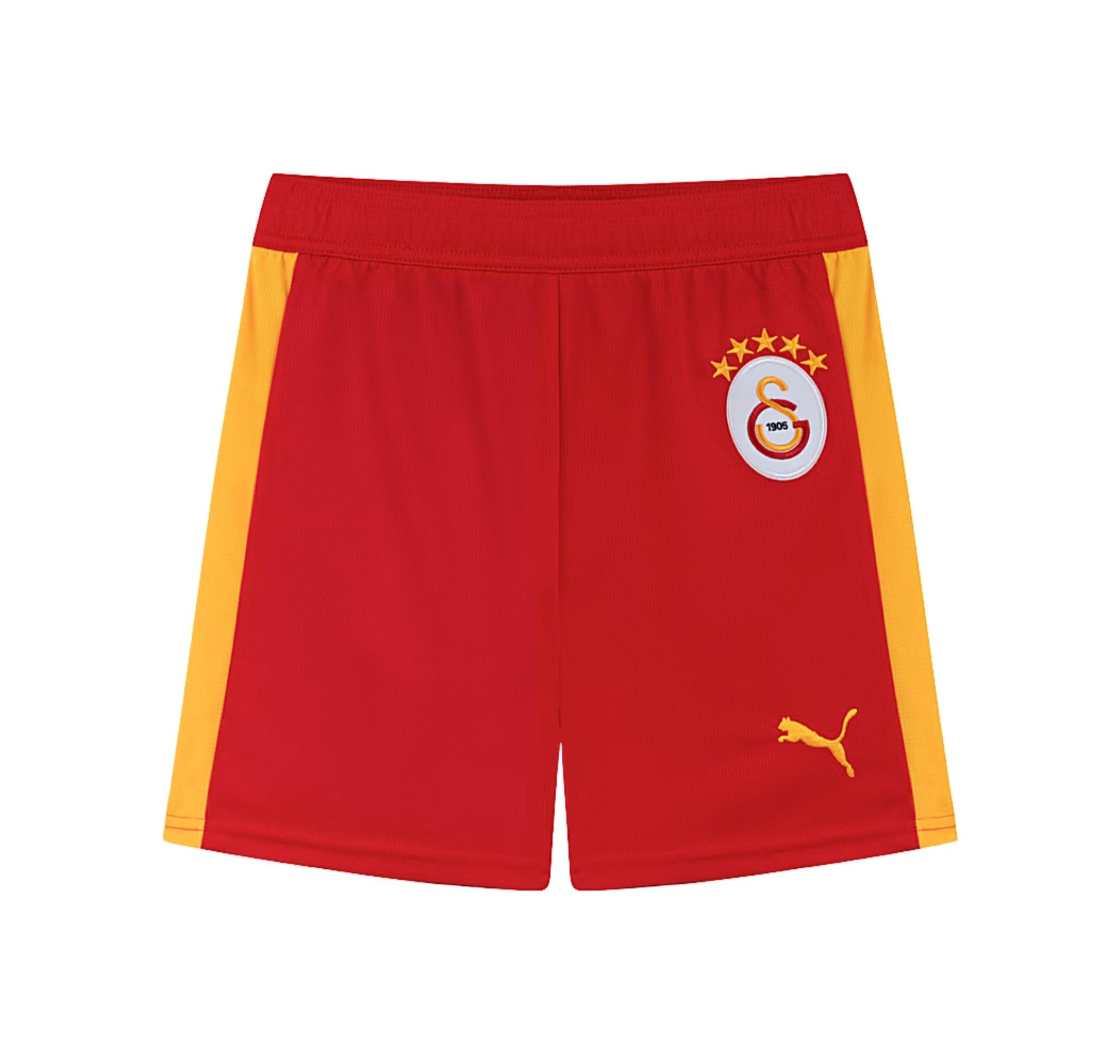 Galatasaray Puma Gs Galatasaray S.k. Retro Çocuk Şort Ve Kapri Kırmızı