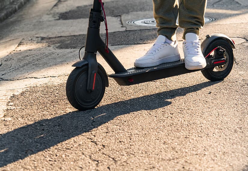 Elektrikli Scooter Sürerken Nelere Dikkat Etmelisiniz?