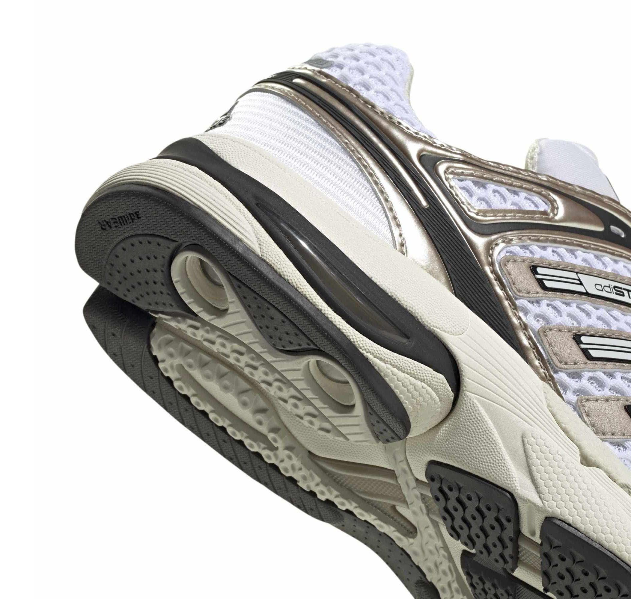adidas adidas Adıstar Control 5 Kadın Spor Ayakkabı Beyaz - 6