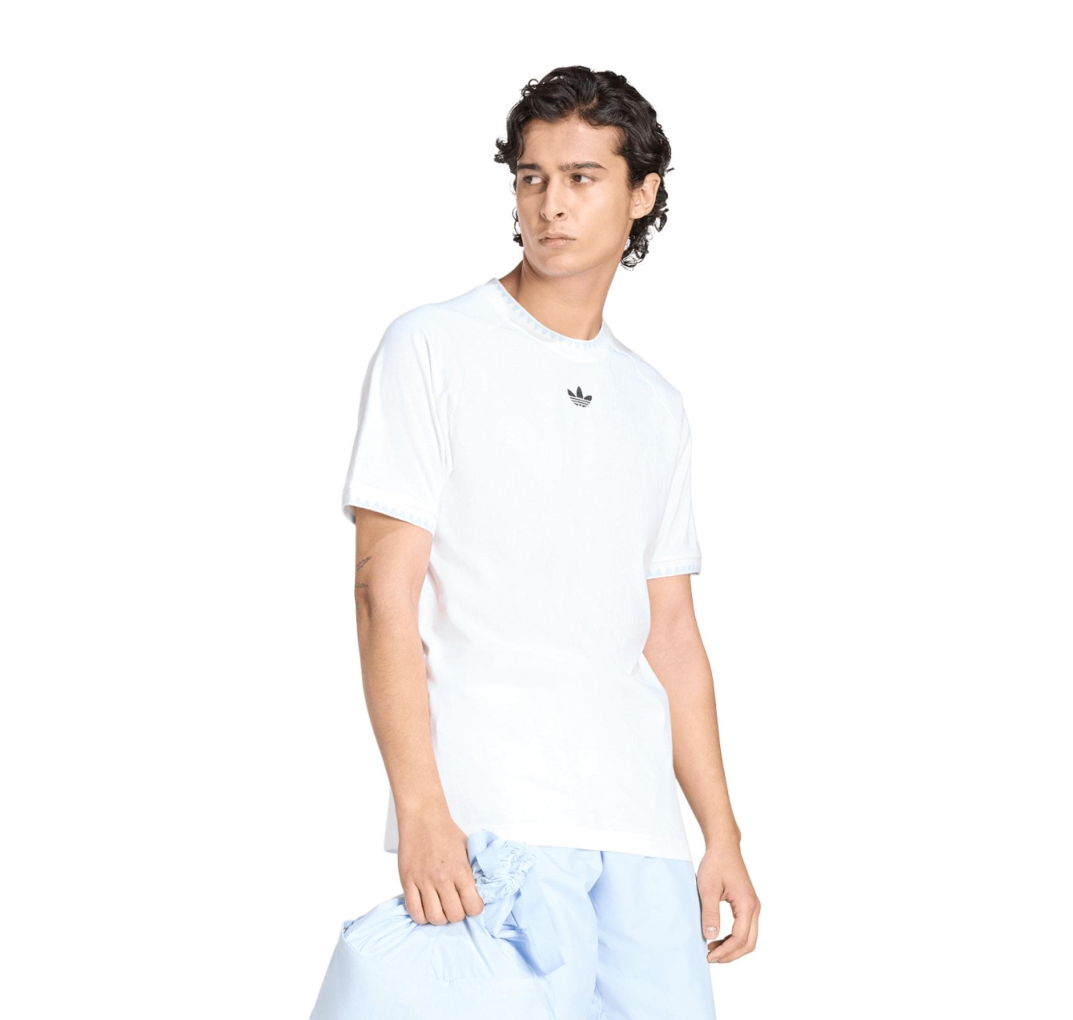 adidas adidas Chest Str Ss T Erkek T-Shirt Beyaz - 2