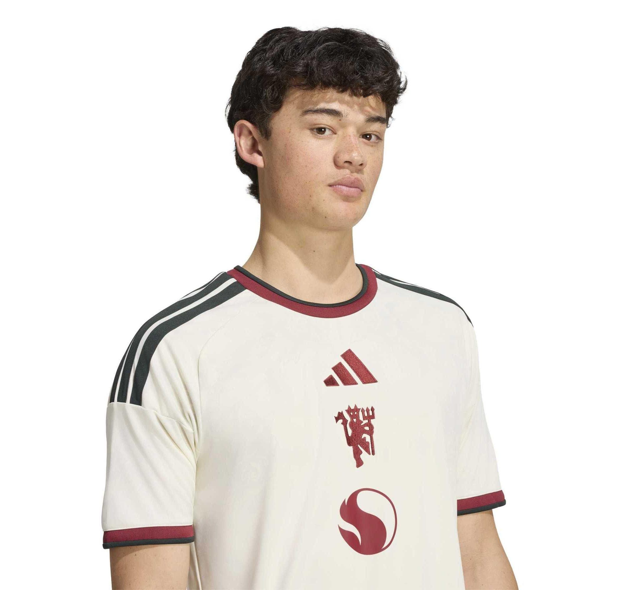 adidas adidas Manchester United 26-27 Erkek Forması Bej - 4