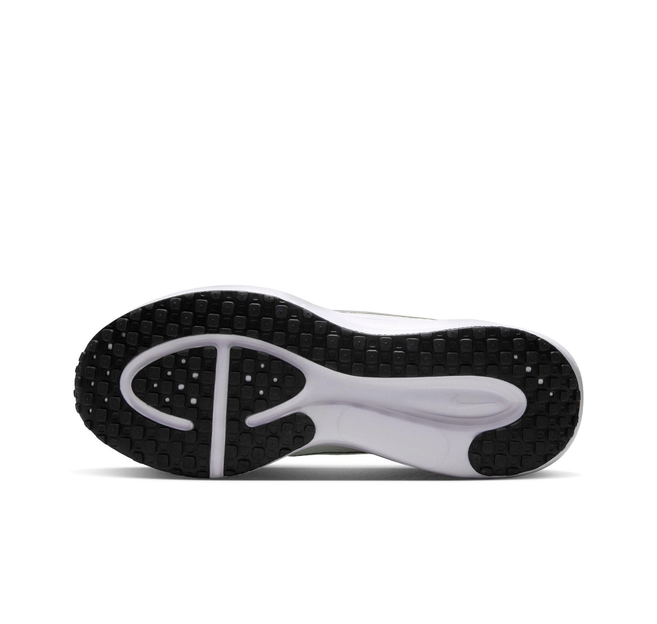Nike Nike Revolution 8 Kadın Spor Ayakkabı Beyaz - 4