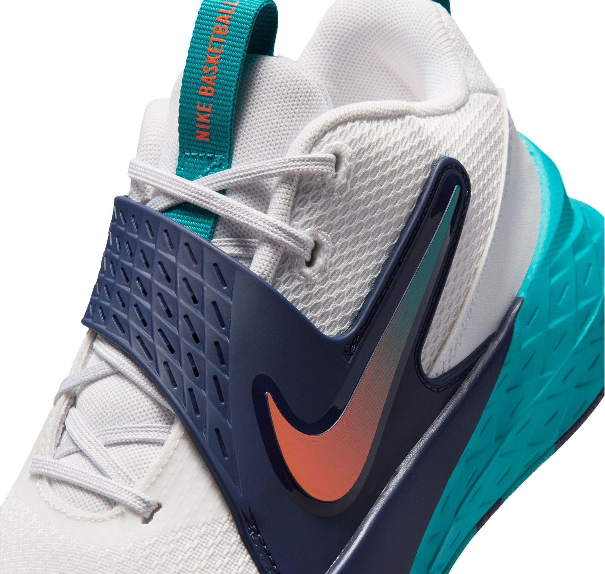Nike Nike Team Hustle D 12 Çocuk Spor Ayakkabı Beyaz - 6