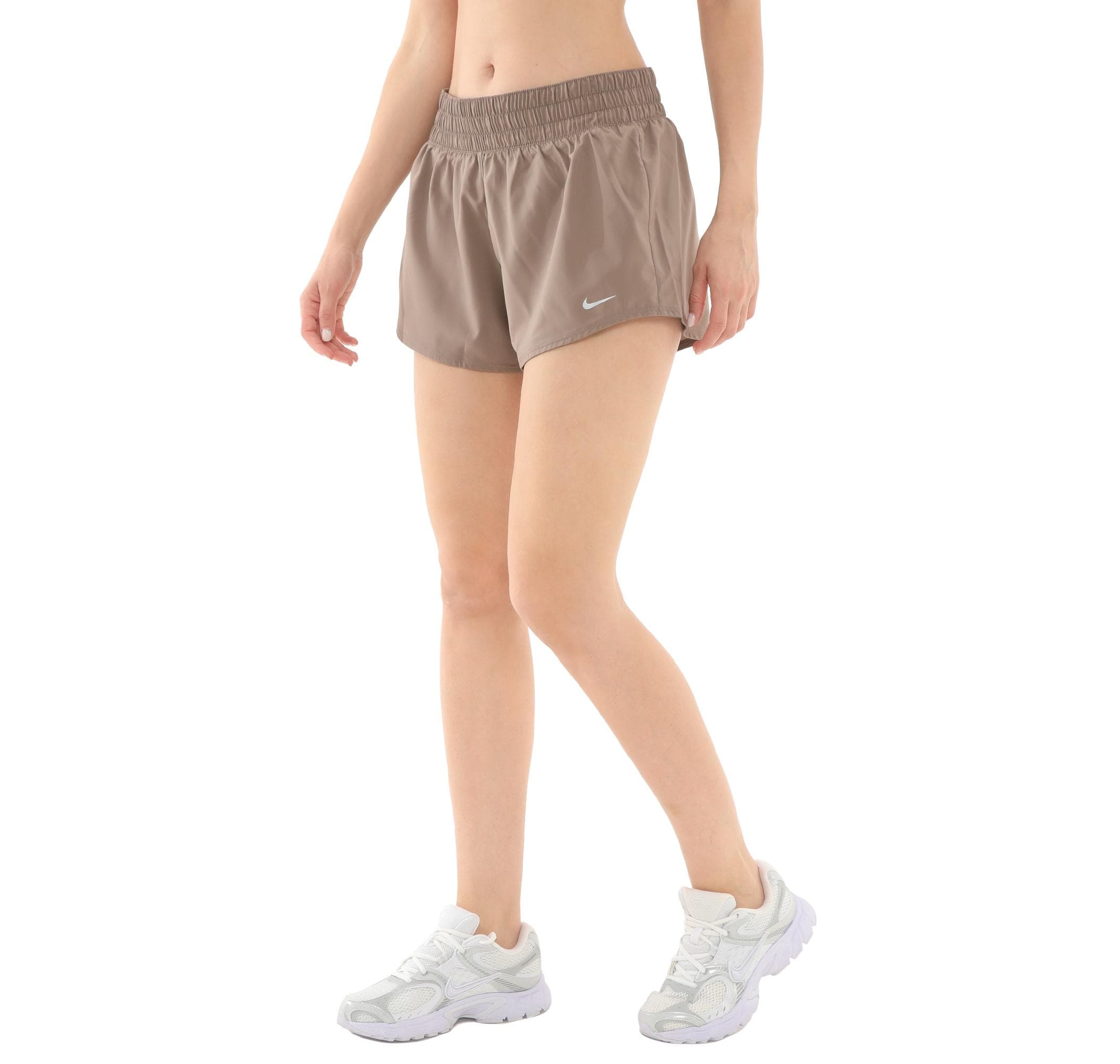Nike Nike W Nk One Df Mr 3In Br Short Kadın Şort Ve Kapri Kahve - 2