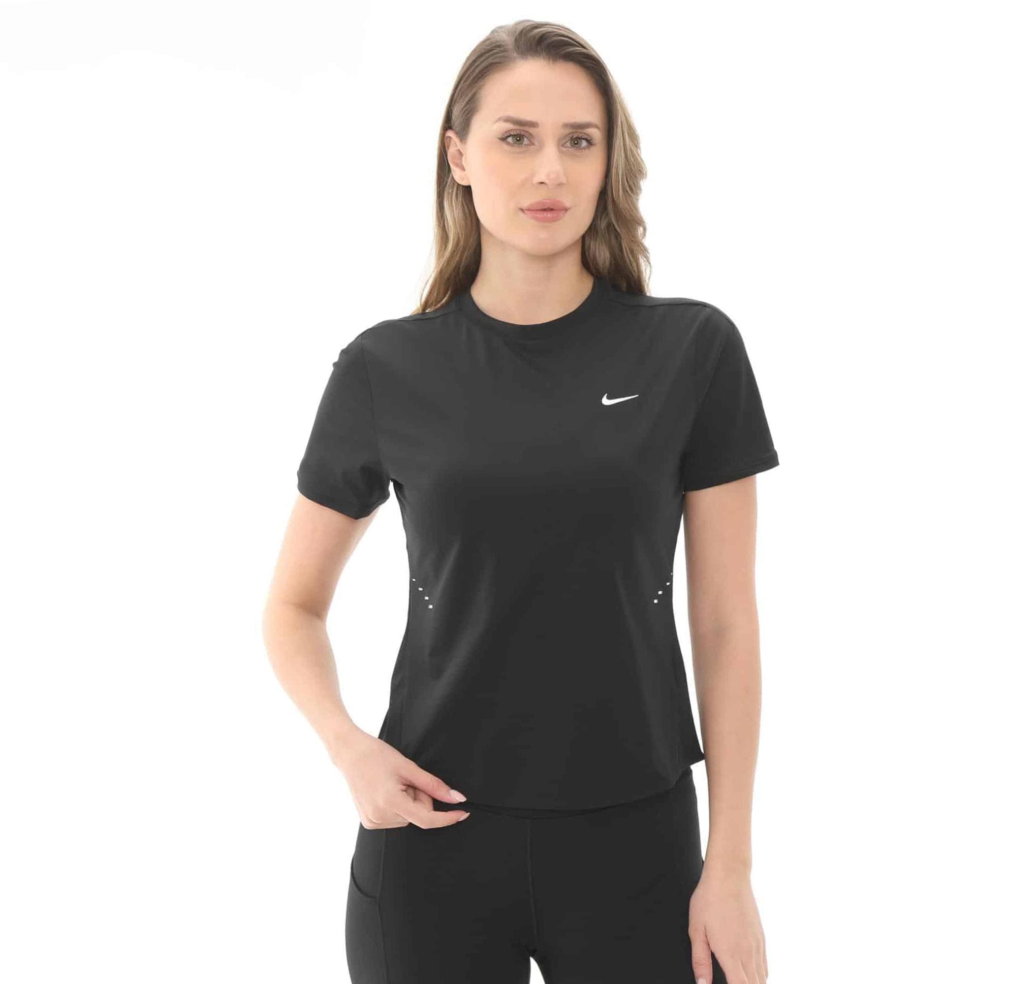 Nike Nike W Nk Swıft Df Ss Top Kadın T-Shirt Siyah
