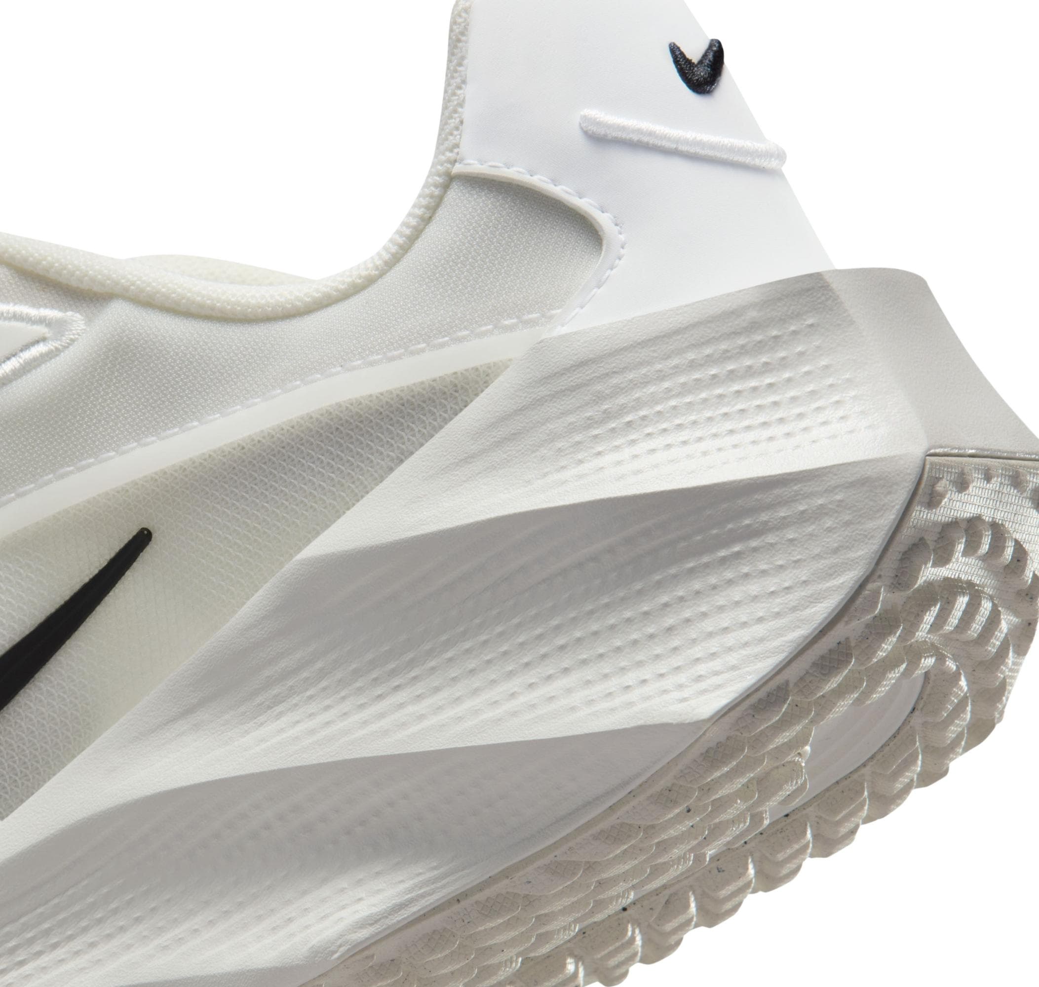 Nike Nike Wmns Aura Edge Kadın Spor Ayakkabı Beyaz - 7