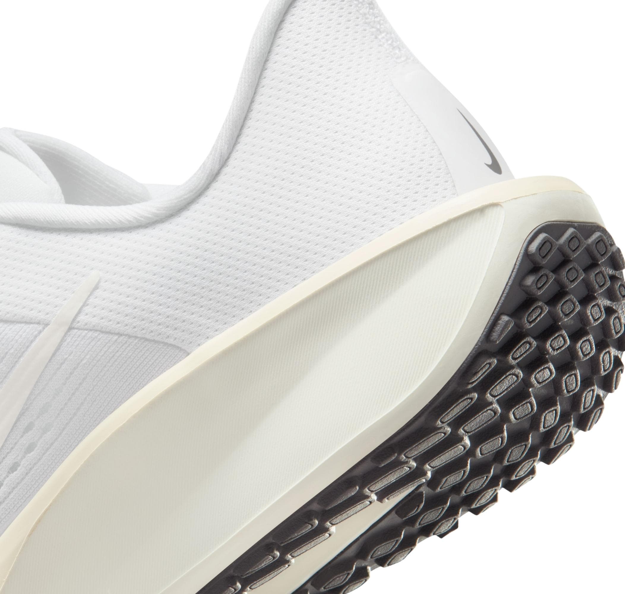 Nike Nike Wmns Quest 6 Kadın Spor Ayakkabı Beyaz - 8
