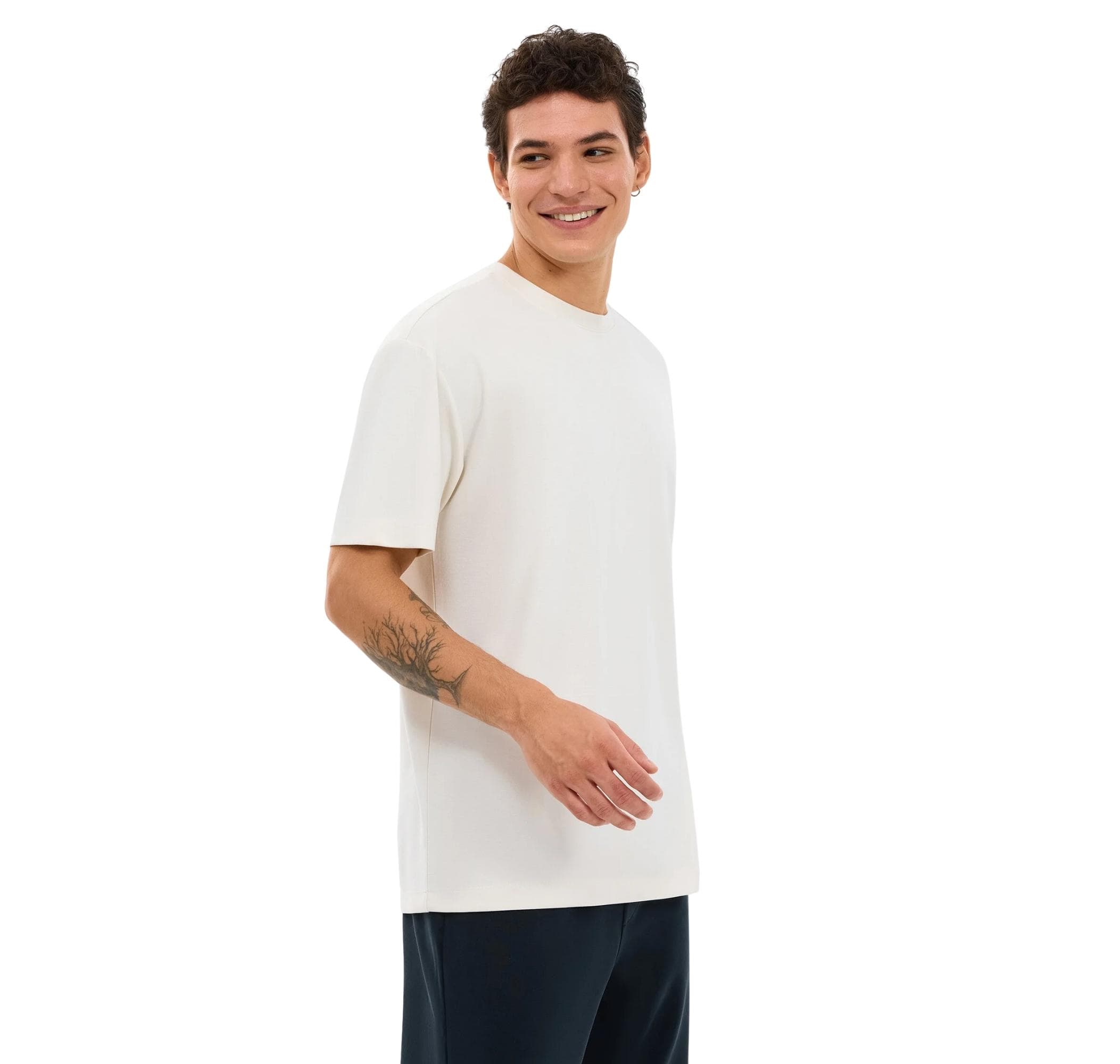 Skechers Skechers M Relaxed Fıt Erkek T-Shirt Beyaz - 2