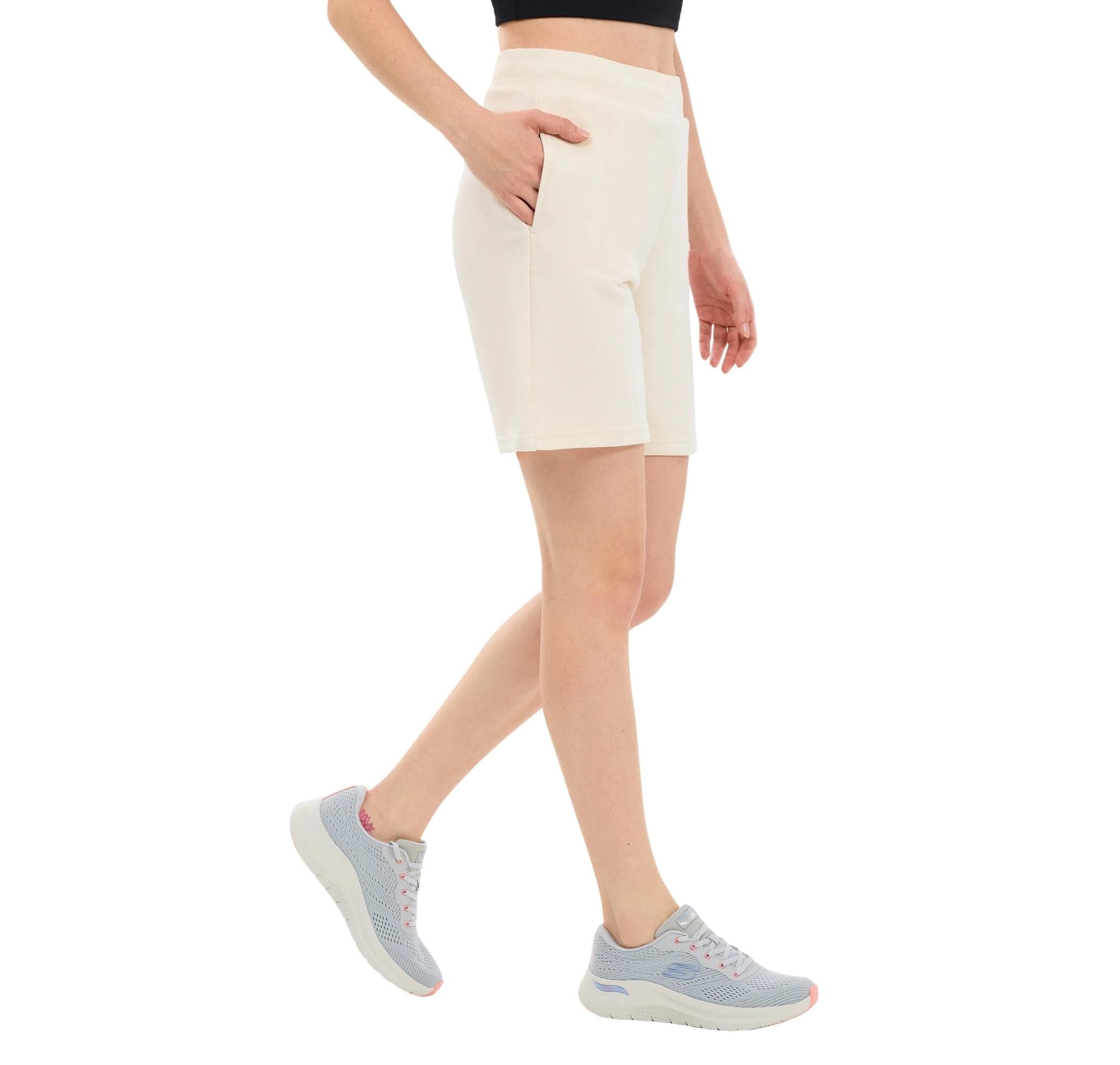 Skechers Skechers W Essential 5 Inch Sweat Short Sweat Short Kadın Şort Ve Kapri Bej - 3