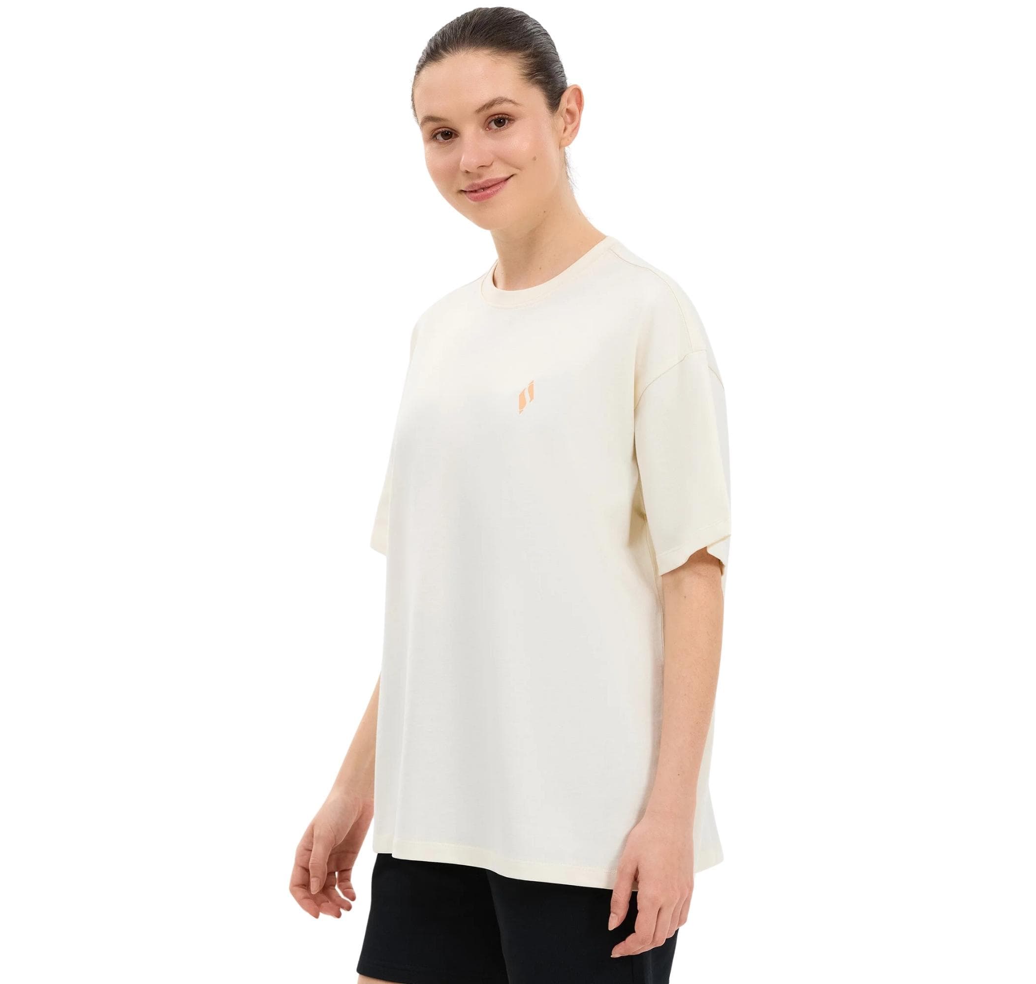 Skechers Skechers W Oversize Fit Graphic Kadın Sweatshirt Beyaz - 2